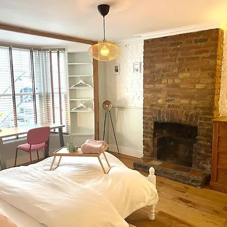 Private Garden Flat Stroud Green Finsbury Park